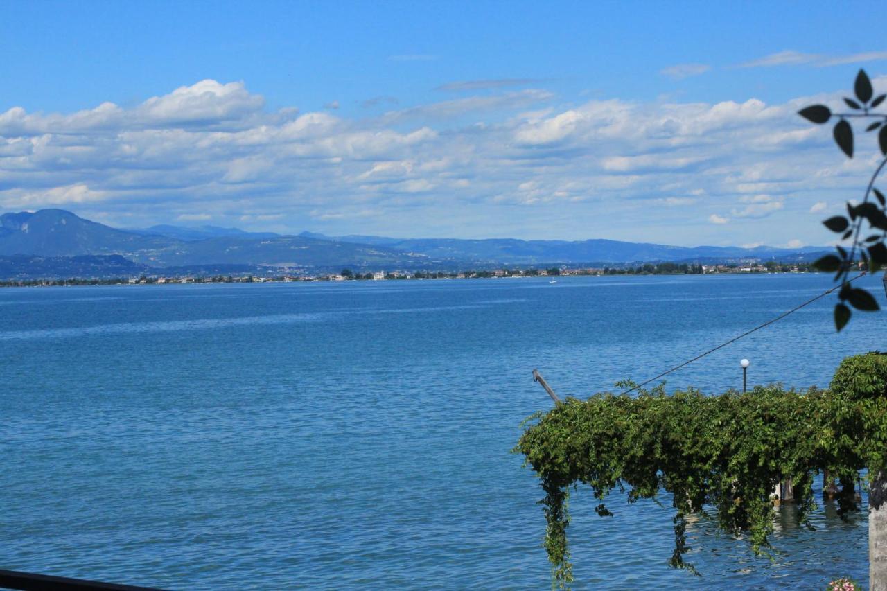 Da Enzo Hotel Desenzano del Garda Ngoại thất bức ảnh